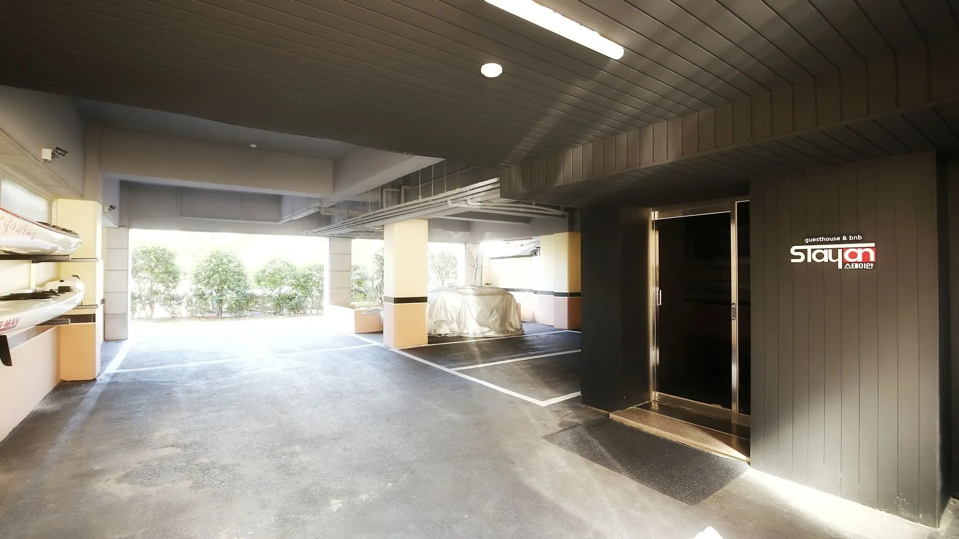 Stayan Guesthouse And Bnb Busan