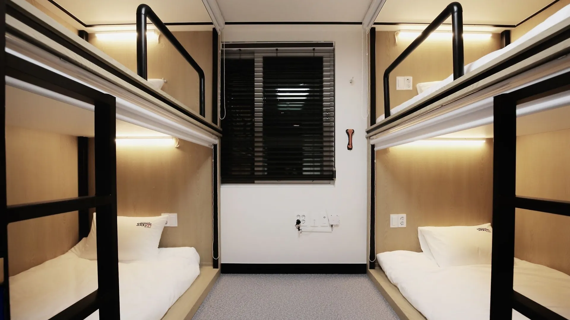 Stayan Guesthouse And Bnb Busan Hostel
